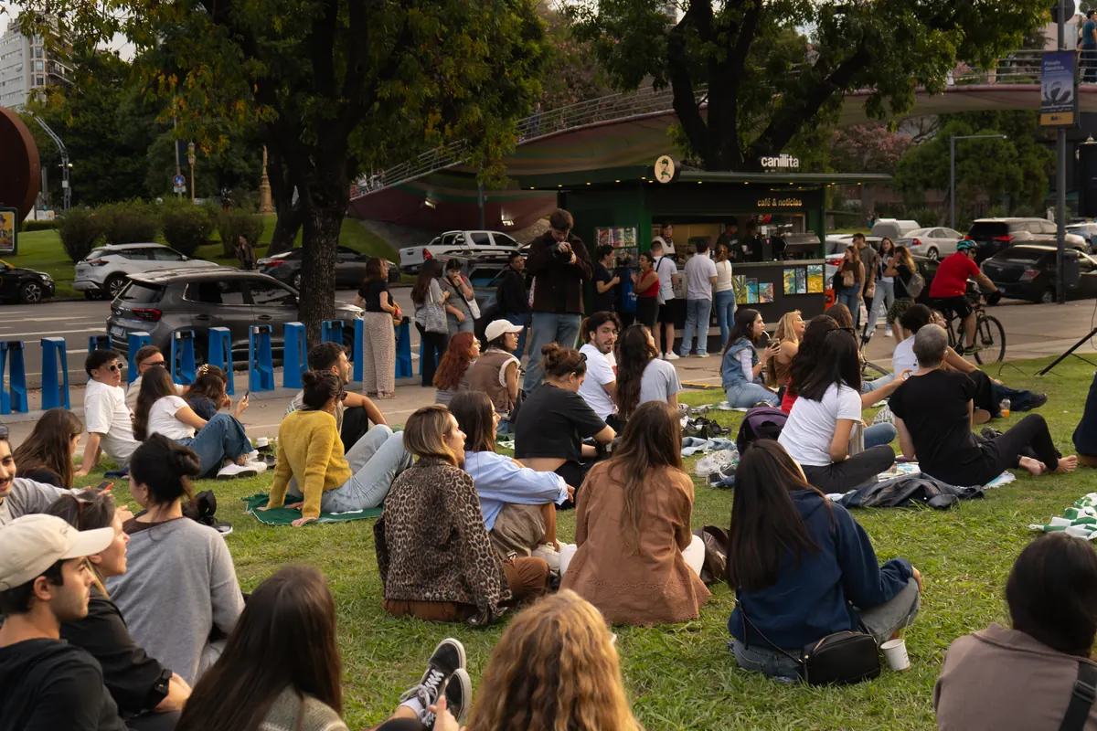 Evento en un puesto Canillita